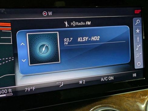 Used 2018 Mercedes-Benz E 300 image 13