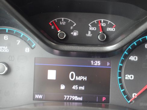 Used 2020 Chevrolet Colorado Z71 w/ Z71 Midnight Edition AWD/4WD image 14