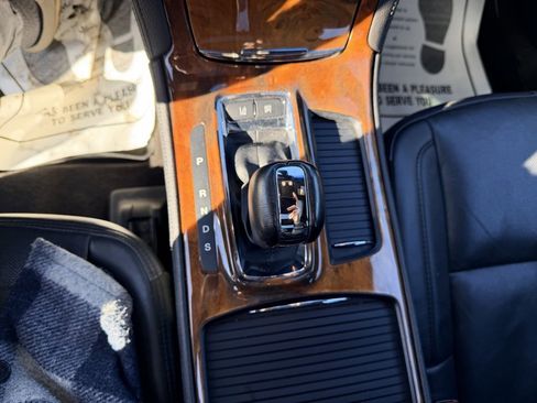 Used 2016 Lincoln MKS AWD w/ Equipment Group 201A image 21