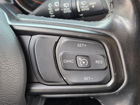 Used 2022 Jeep Wrangler Unlimited Sport AWD/4WD image 25