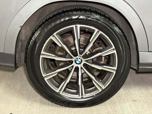 Used 2024 BMW X6 xDrive40i image 9