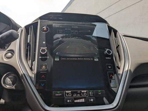 New 2025 Subaru Crosstrek 2.5i Limited w/ Popular Package #3A image 17