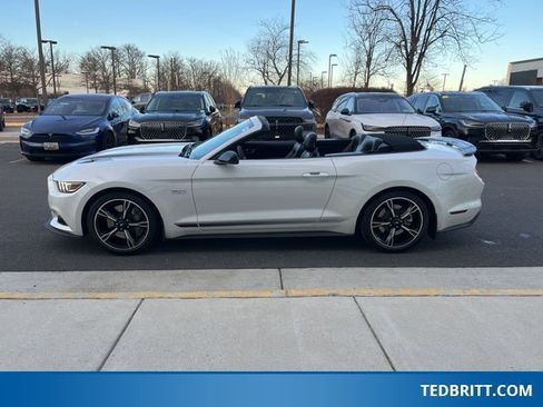 Used 2017 Ford Mustang GT Premium w/ Equipment Group 401A image 4