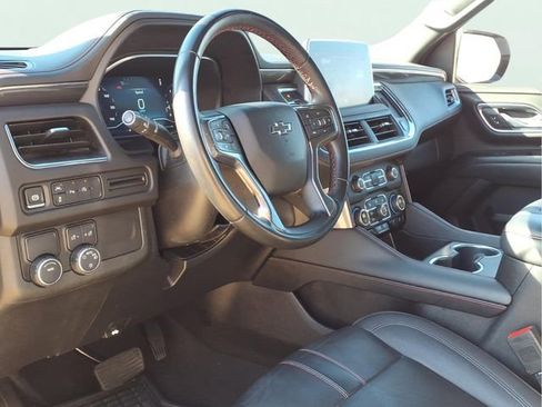 Used 2024 Chevrolet Suburban RST RWD image 6