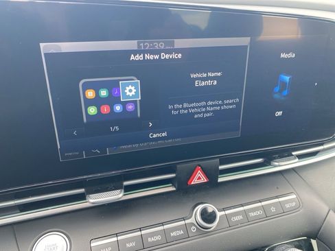 Used 2024 Hyundai Elantra SEL image 32