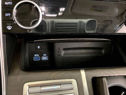 Used 2024 Genesis GV80 3.5T Prestige Signature AWD/4WD image 32