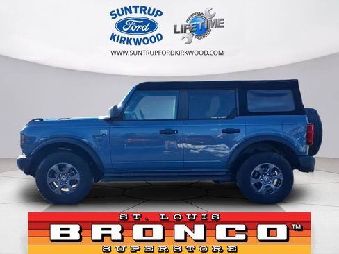 Used 2023 Ford Bronco Big Bend image 19