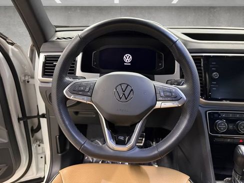 Used 2022 Volkswagen Atlas Cross Sport SEL Premium R-Line image 21