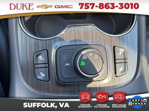 Used 2023 GMC Acadia SLT image 13