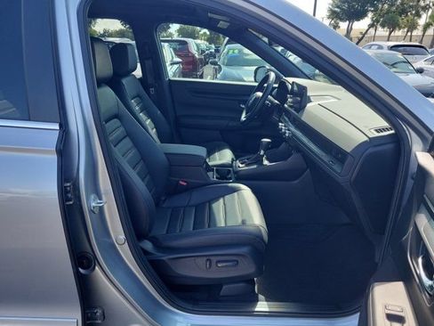 Certified 2025 Honda CR-V Sport-L image 8
