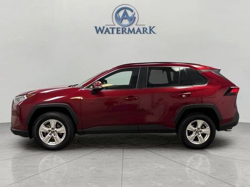 Used 2019 Toyota RAV4 XLE w/ Phone Cable & Charge Package image 2