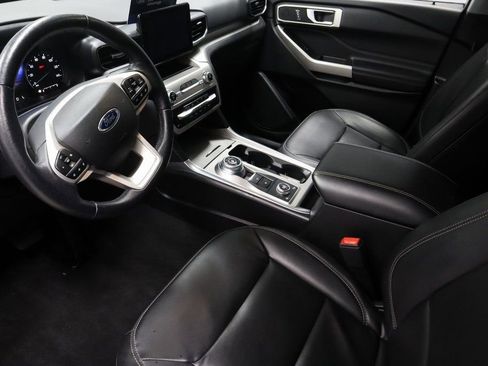 Certified 2023 Ford Explorer XLT w/ Equipment Group 202A image 24