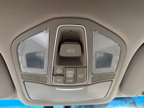 Used 2017 Hyundai Santa Fe Sport w/ 2.4L Tech Package 04 FWD image 25