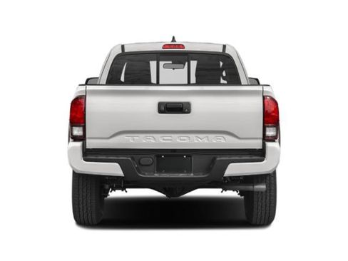 Used 2022 Toyota Tacoma SR w/ SR Convenience Package RWD image 5