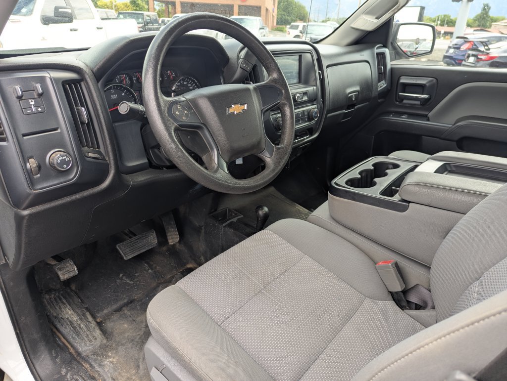 Used 2018 Chevrolet Silverado 1500 W/T w/ Trailering Package AWD/4WD image 14