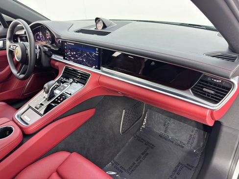 Used 2023 Porsche Panamera Platinum Edition w/ Smoking Package image 15