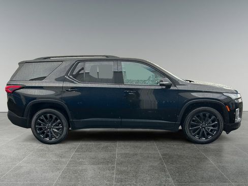 Used 2023 Chevrolet Traverse RS AWD/4WD image 8
