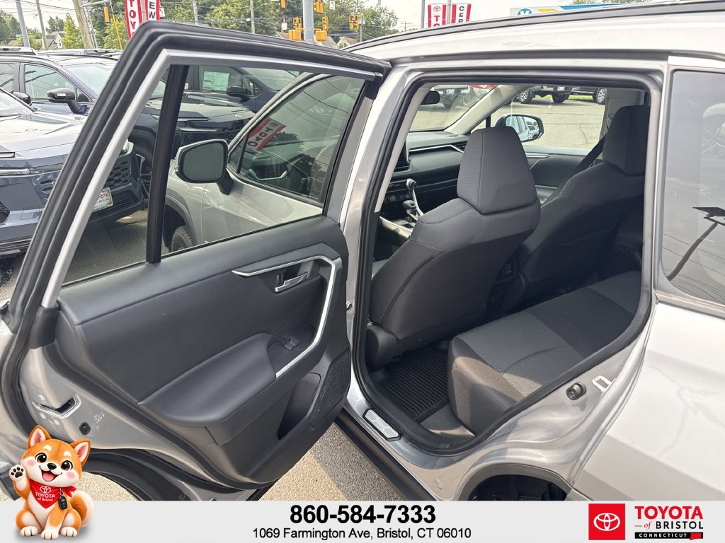 Used 2024 Toyota RAV4 XLE w/ Convenience Package AWD/4WD image 26