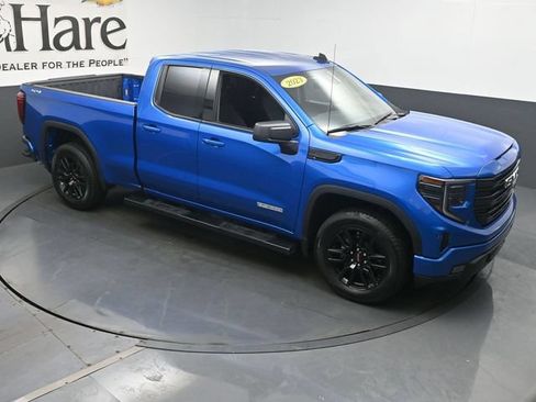 Used 2023 GMC Sierra 1500 Elevation AWD/4WD image 45