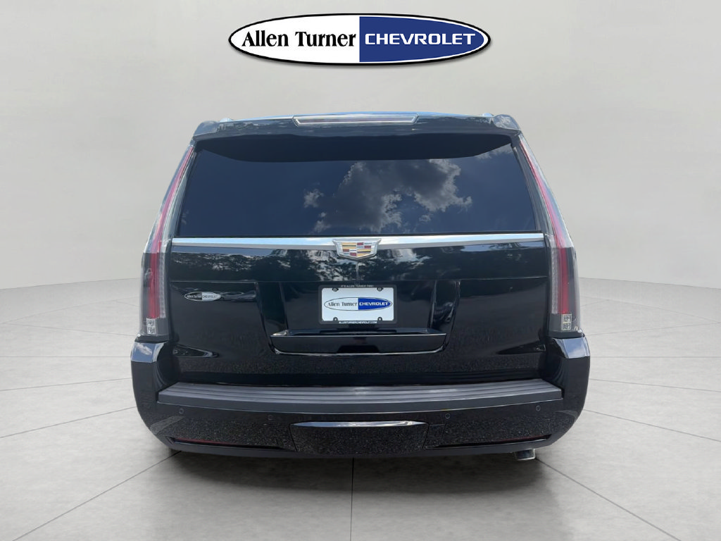 Used 2015 Cadillac Escalade Platinum AWD/4WD image 5