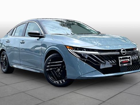 New 2026 Nissan Sentra SR FWD image 2