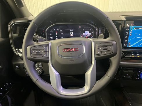 New 2026 GMC Sierra 1500 SLT w/ SLT Premium Plus Package AWD/4WD image 19