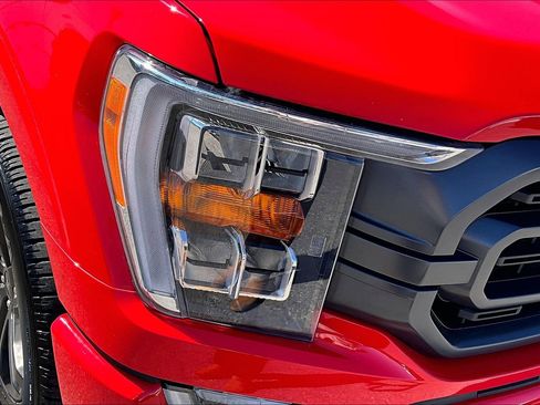 Certified 2022 Ford F150 XLT w/ Equipment Group 302A High image 30