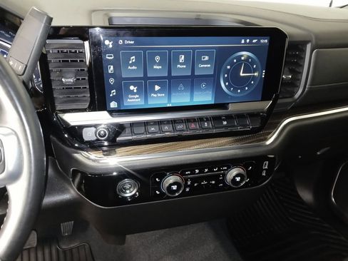 Certified 2023 Chevrolet Silverado 1500 LT AWD/4WD image 18
