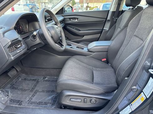 Used 2024 Honda Accord EX image 12