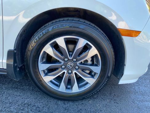 Used 2021 Honda Odyssey EX-L image 9