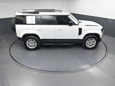 Used 2025 Land Rover Defender 110 S AWD/4WD image 36