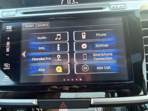 Used 2017 Honda Accord EX image 22