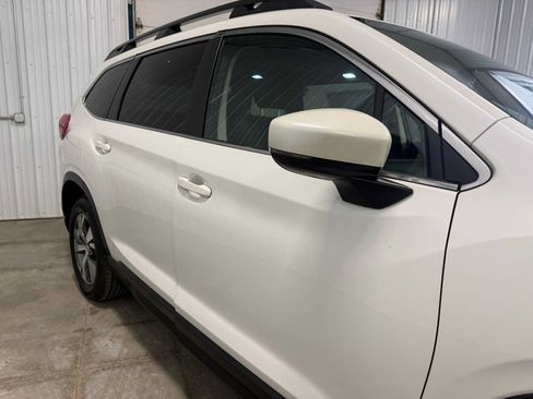 Certified 2024 Subaru Ascent Premium w/ Convenience Package AWD/4WD image 11