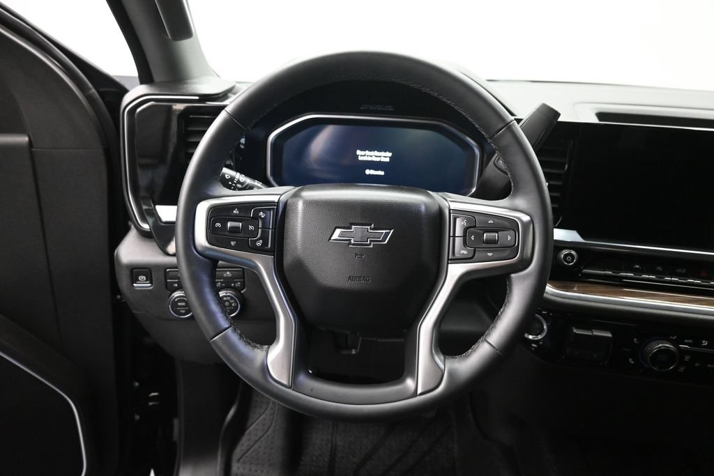 Used 2026 Chevrolet Silverado 1500 RST w/ RST Select Package AWD/4WD image 22