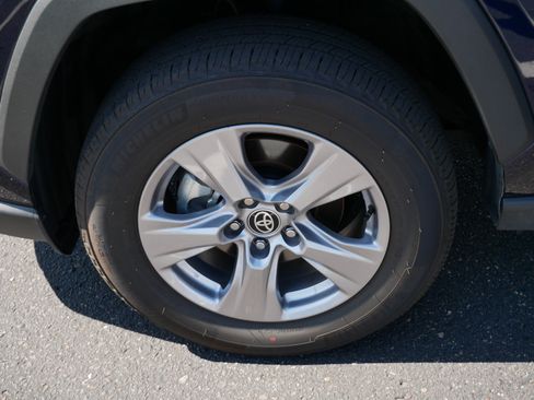 Certified 2025 Toyota RAV4 XLE AWD/4WD image 15