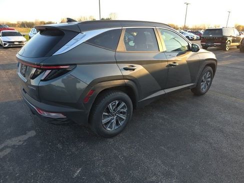 Used 2022 Hyundai Tucson Blue image 3
