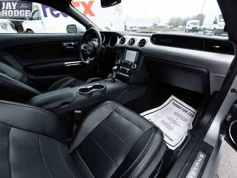 Used 2020 Ford Mustang Premium image 32