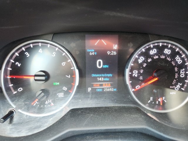 Used 2022 Toyota RAV4 LE AWD/4WD image 13