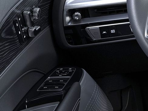 New 2026 Cadillac Lyriq Luxury AWD/4WD image 22
