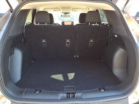 Used 2020 Ford Escape SE image 7