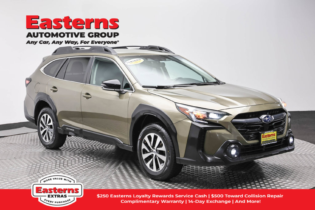 Used 2024 Subaru Outback Premium AWD/4WD image 4