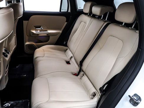 Certified 2024 Mercedes-Benz GLA 250 image 10