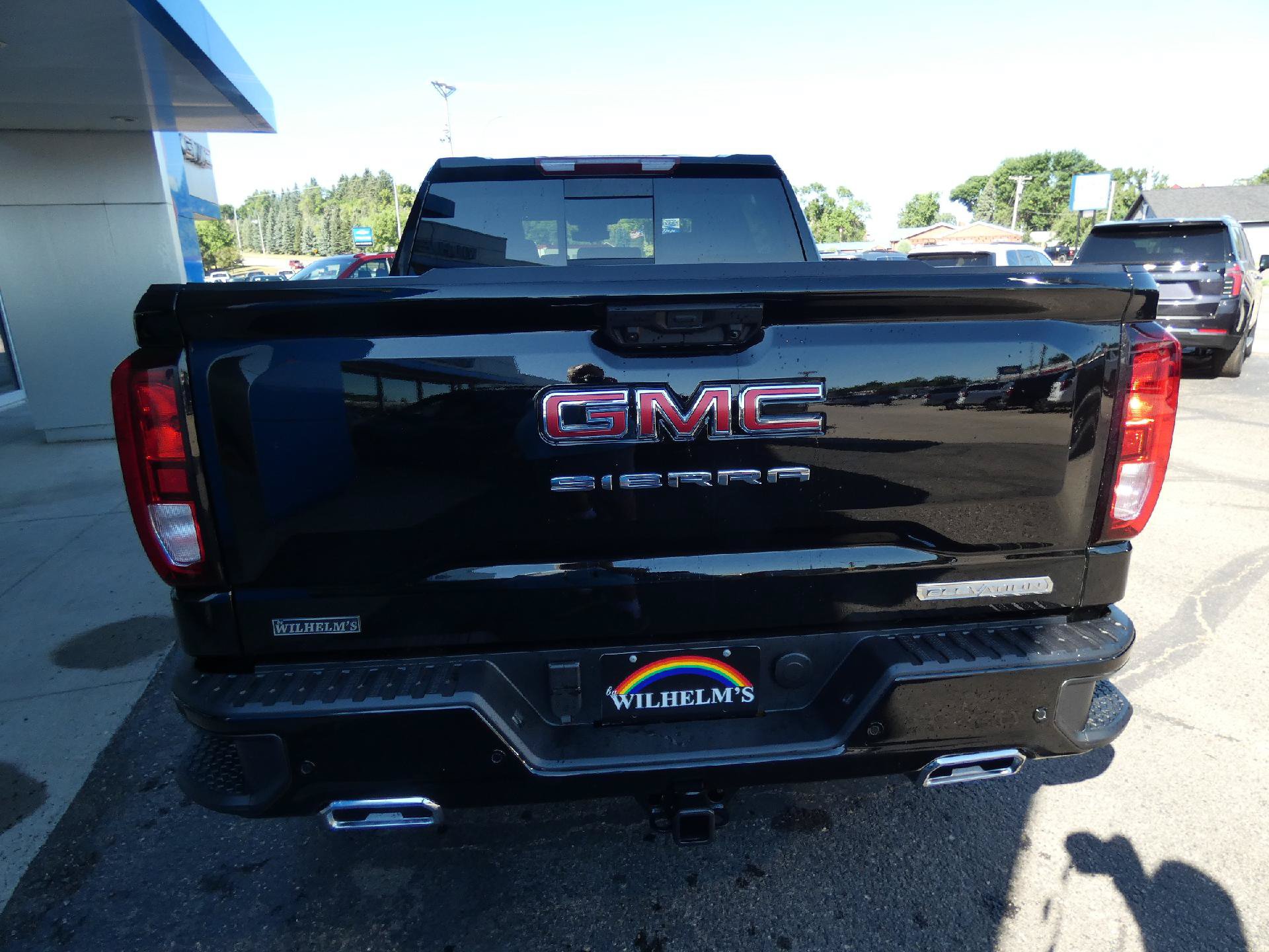 New 2026 GMC Sierra 1500 Elevation w/ Elevation Premium Package AWD/4WD image 4