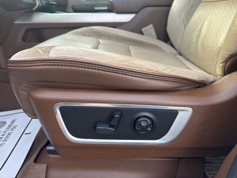 Used 2020 RAM 1500 Laramie image 16