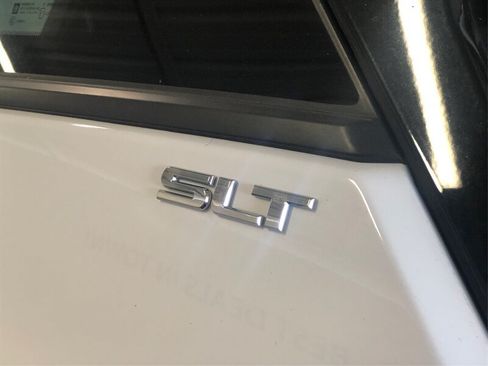 Used 2020 GMC Terrain SLT w/ Preferred Package FWD image 20