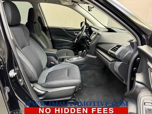 Used 2023 Subaru Forester Premium AWD/4WD image 20