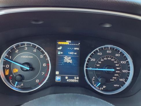 Certified 2022 Subaru Ascent Limited w/ Technology Package image 31