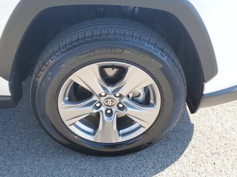 Certified 2025 Toyota RAV4 XLE AWD/4WD image 6