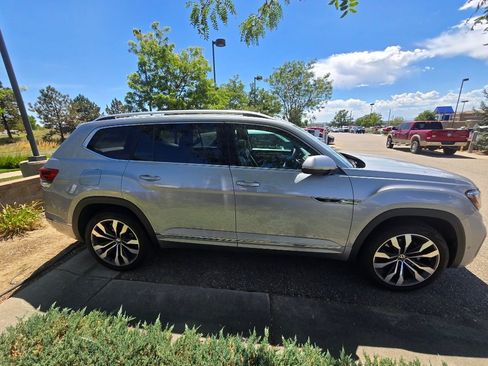 Used 2023 Volkswagen Atlas SEL Premium AWD/4WD image 7