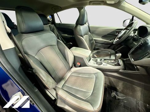 Used 2024 Subaru Crosstrek 2.5i Limited w/ Popular Package #3A image 31